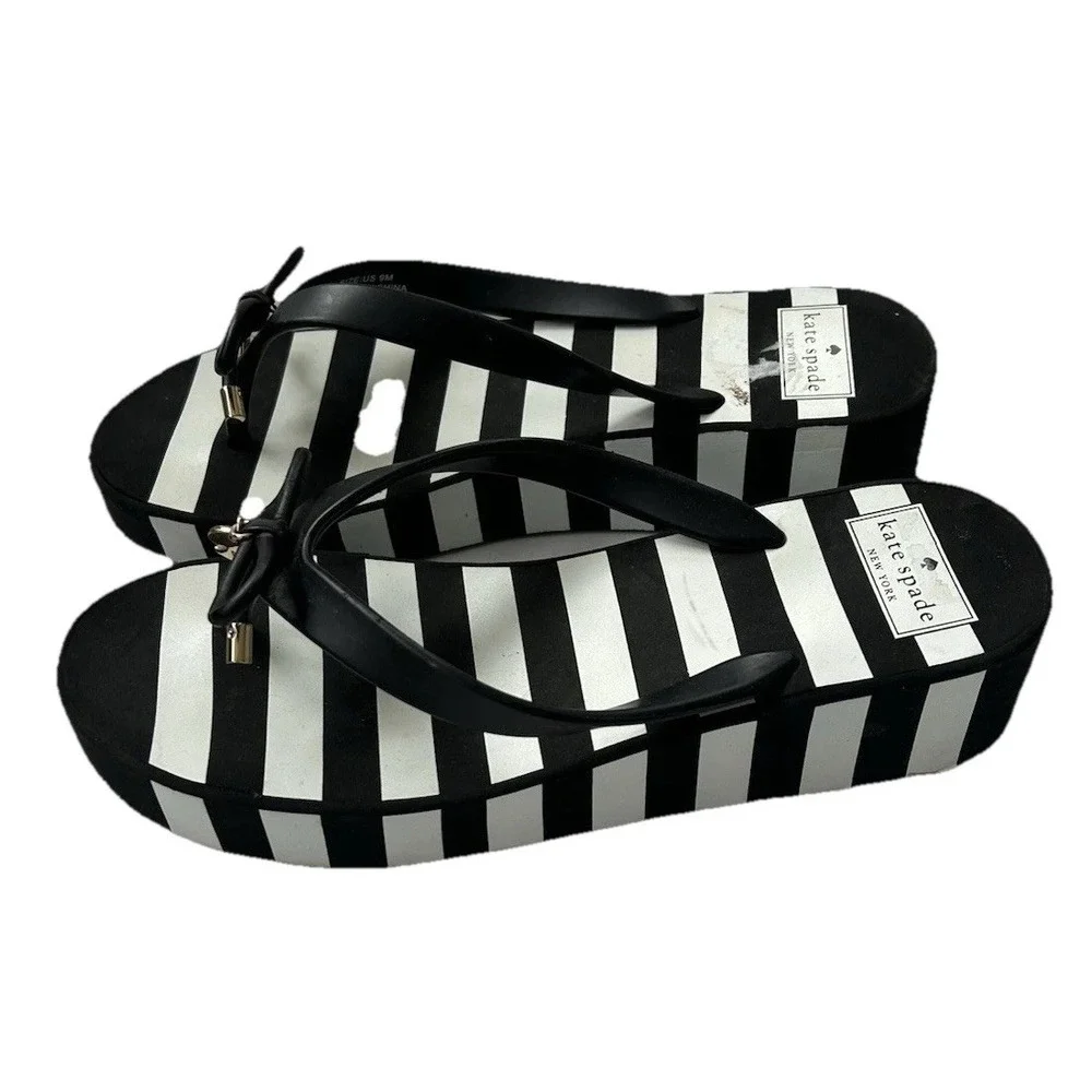 KATE SPADE Black & White Striped Platform Wedge Flip Flop Sandals Womens 9M - Picture 2 of 5